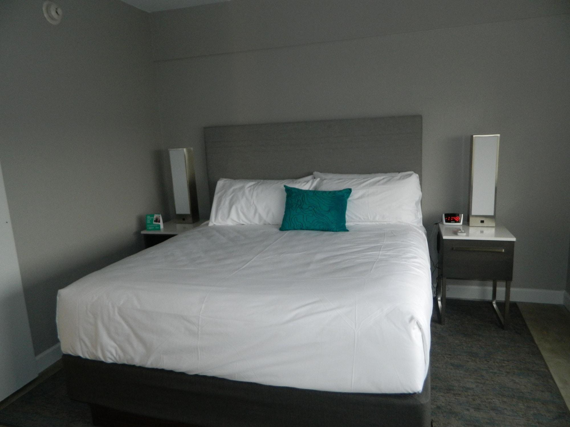 Hotel Indigo Harrisburg - Hershey By Ihg Exterior photo