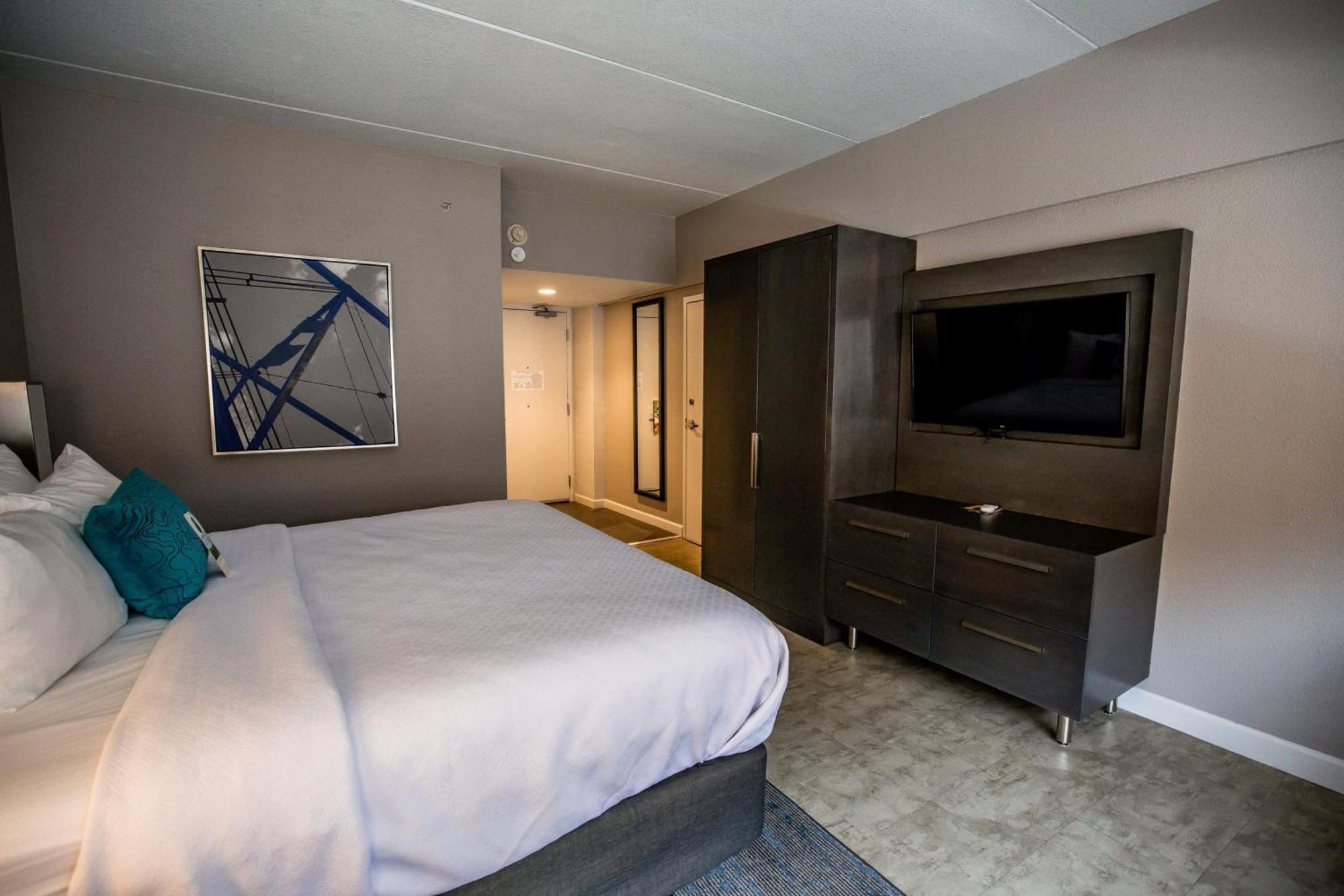 Hotel Indigo Harrisburg - Hershey By Ihg Exterior photo